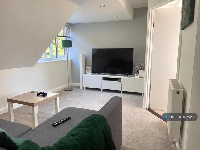 Apartment for rent in Howard Estate, West Suffolk