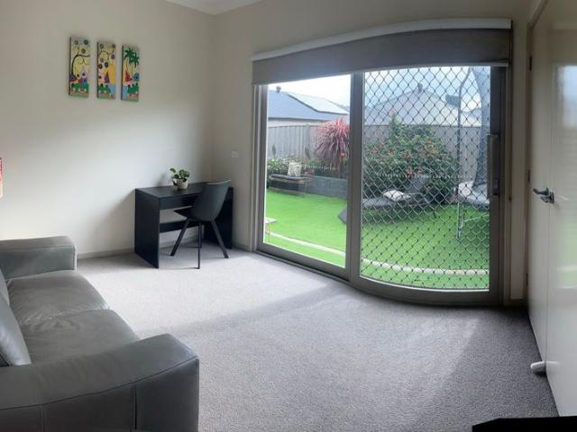 Room for rent in Camerons Creek, Victoria