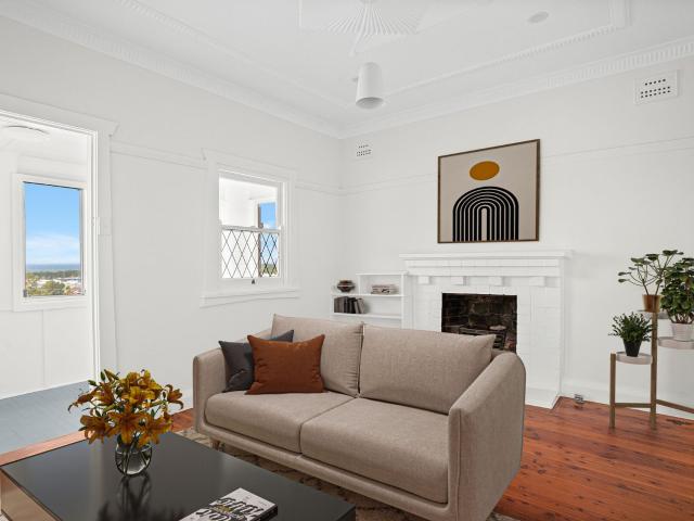 House for rent in Wollongong West, New South Wales