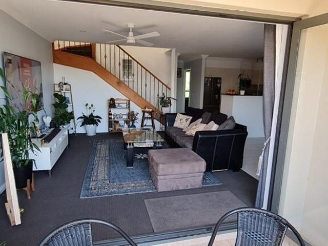 Room for rent in Wollongong West, New South Wales