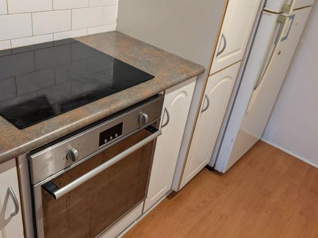Room for rent in Wollongong West, New South Wales
