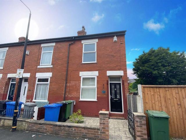 House for rent in Sale Moor, Trafford Park