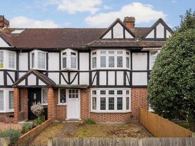 House for sale in Kingston Upon Thames, Greater London