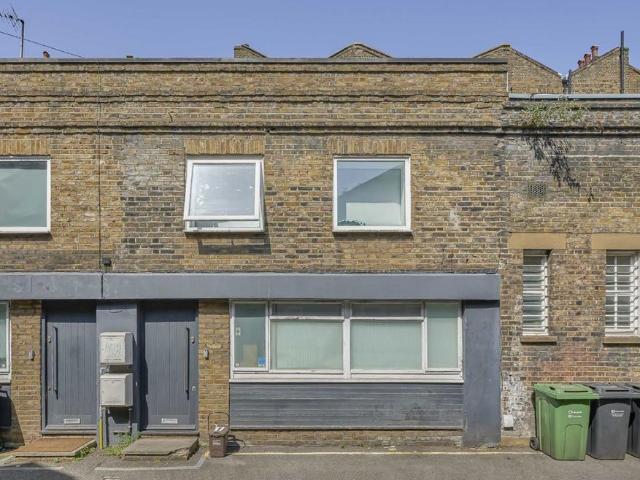 House for rent in Kentish Town, Greater London