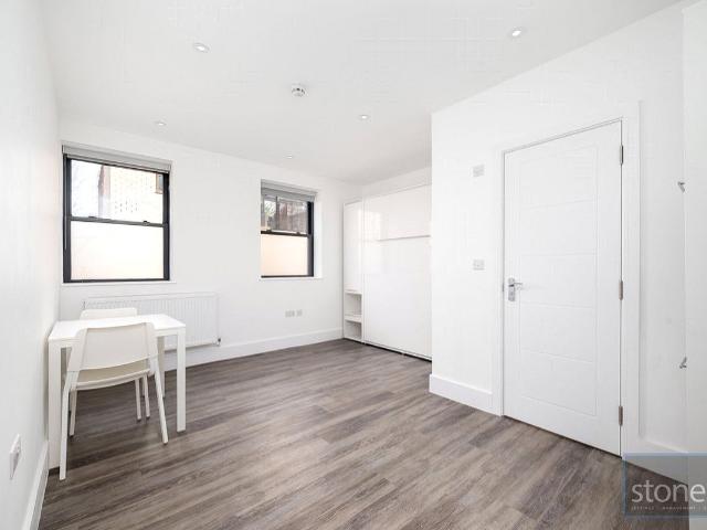 Studio for rent in London Borough of Camden, Greater London