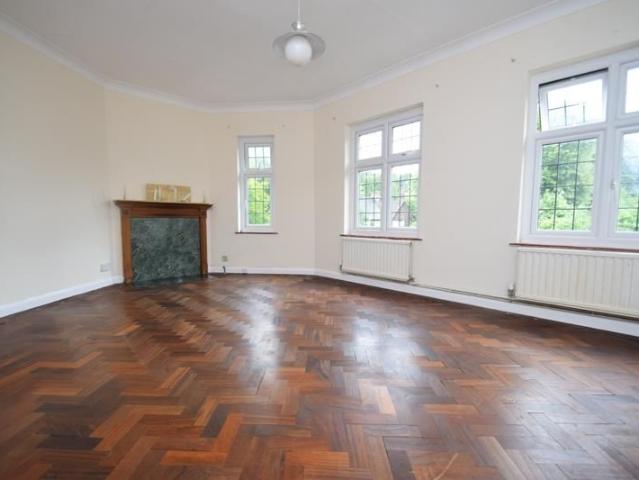 Apartment for rent in Batchworth