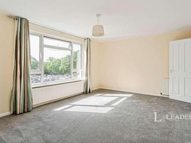 Apartment for rent in World's End, Perryfields