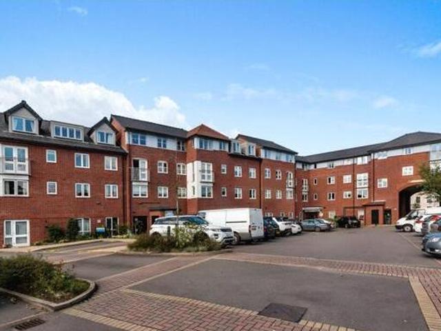 House for sale in Baswich, Staffordshire