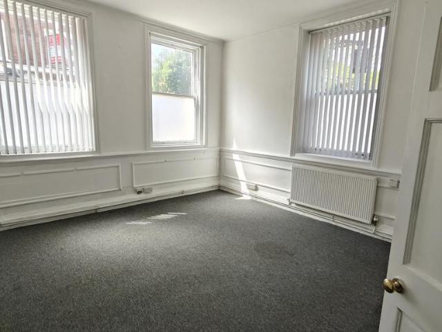 Apartment for rent in Dixons Green, Dudley