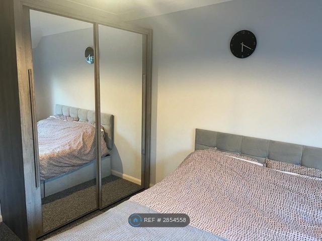 Room for rent in Tettenhall, Isle Of Man