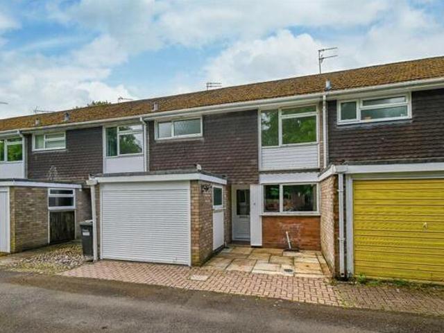 House for sale in Lyons, Greater London