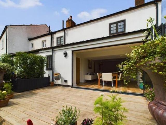 House for sale in Armthorpe, Doncaster