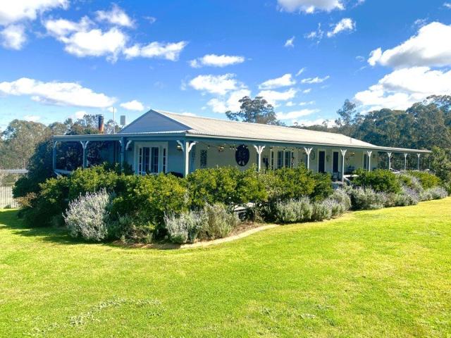 Cottage for sale in Ambergate, New South Wales