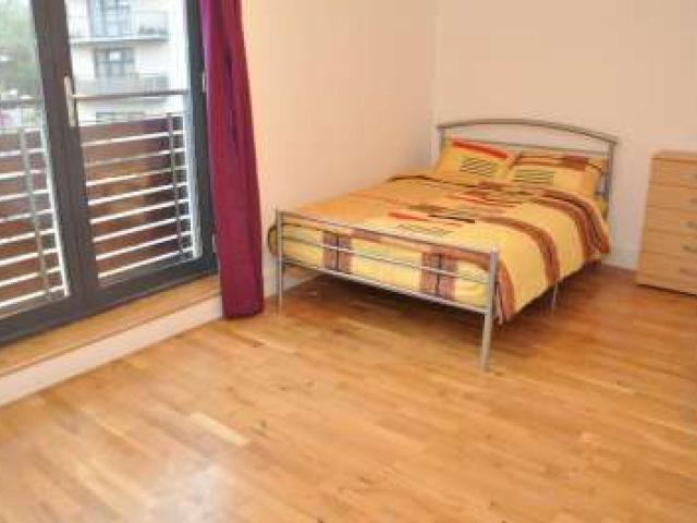 Room for rent in Limehouse, Greater London