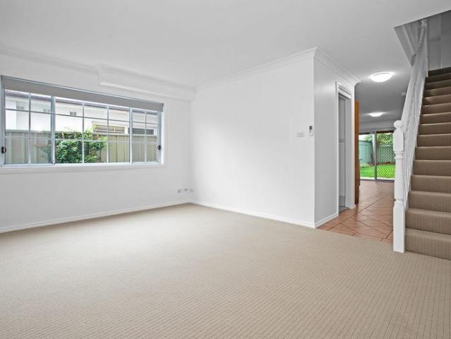 House for rent in Sylvania Heights, Sydney