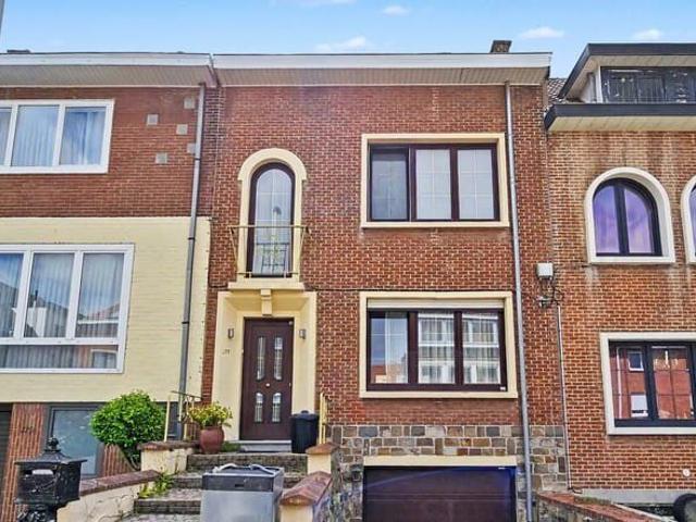 Maison location à Sint-pieters-leeuw, Brabant