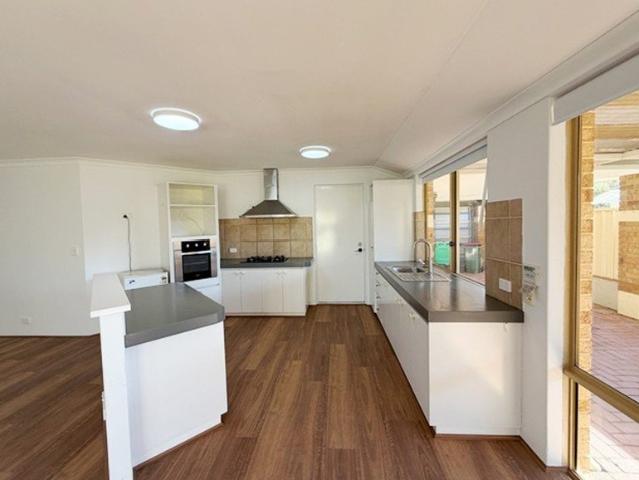 House for rent in Waikiki, Western Australia