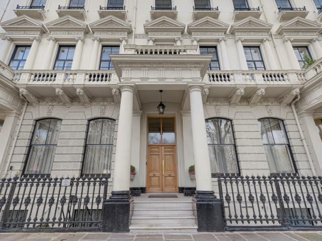 Apartment for rent in Bayswater, Greater London
