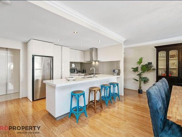 Apartment for rent in Mount Hawthorn, Western Australia
