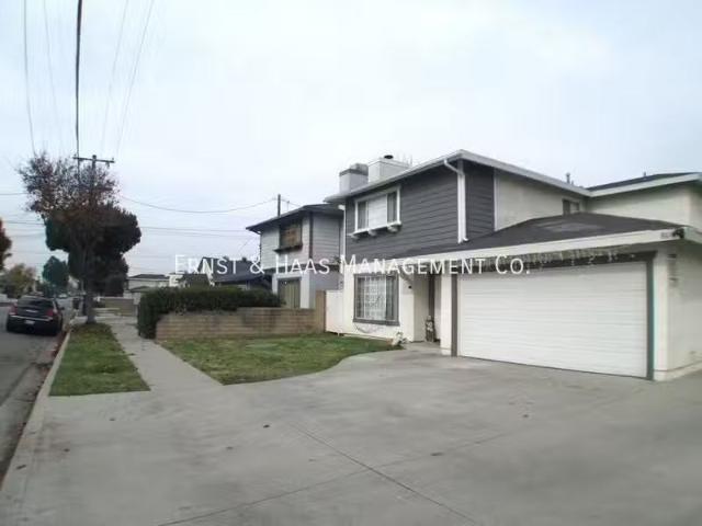 Condo for rent in Long Beach