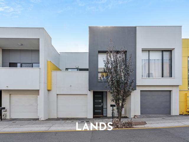 Townhouse for sale in Horseshoe Creek, South Australia