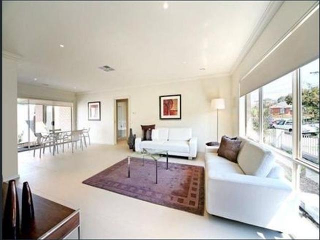 Townhouse for rent in Camerons Creek, Victoria