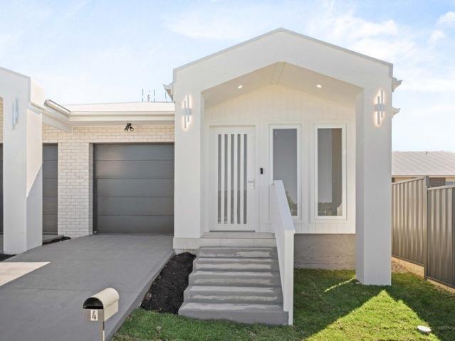 Duplex for rent in Shoalhaven City Council, New South Wales