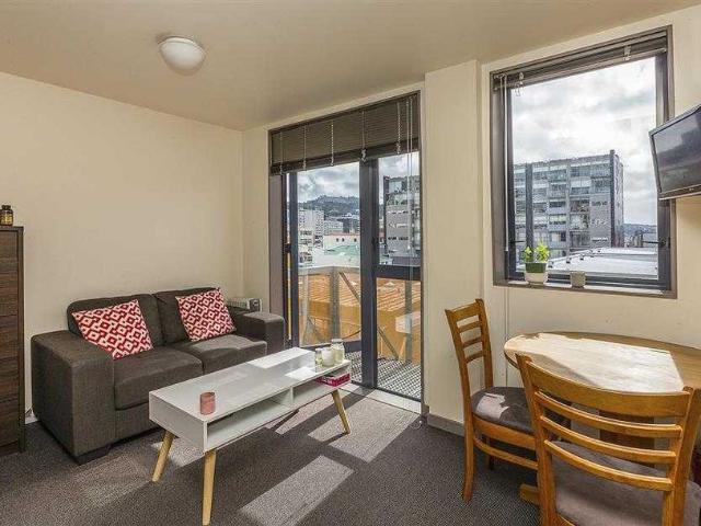 Apartment for rent in Mount Cook, Wellington