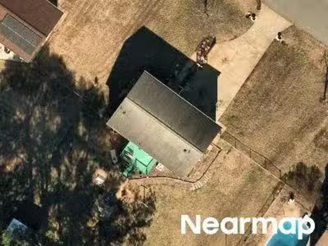 House for sale in Hickory