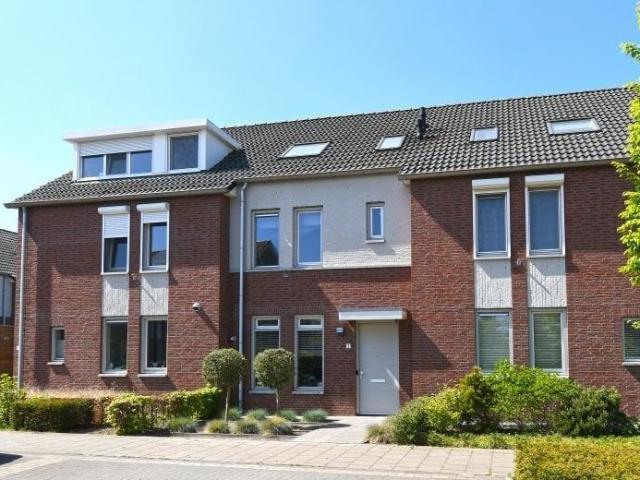 Woning te huur in Waalre, Noord Brabant
