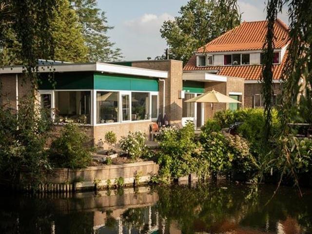 Appartement te huur in Rozenburg, Zuid Holland