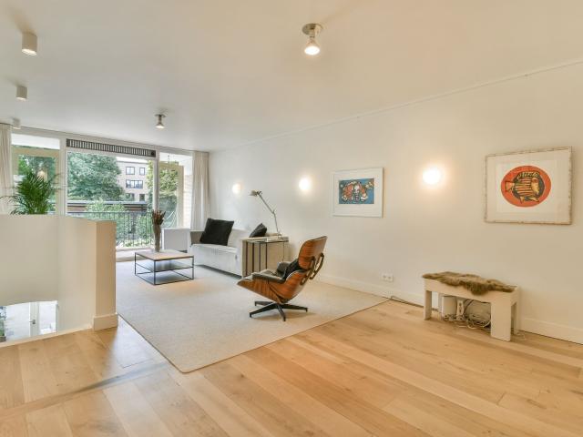 Appartement te huur in Zuid, Amsterdam