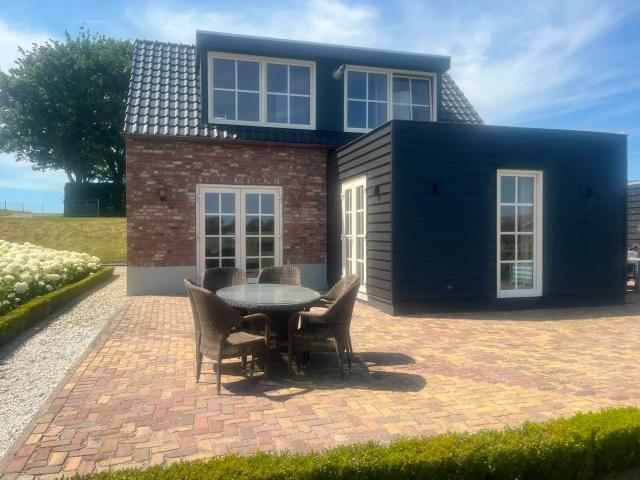 Woning te huur in Oijen, Noord Brabant