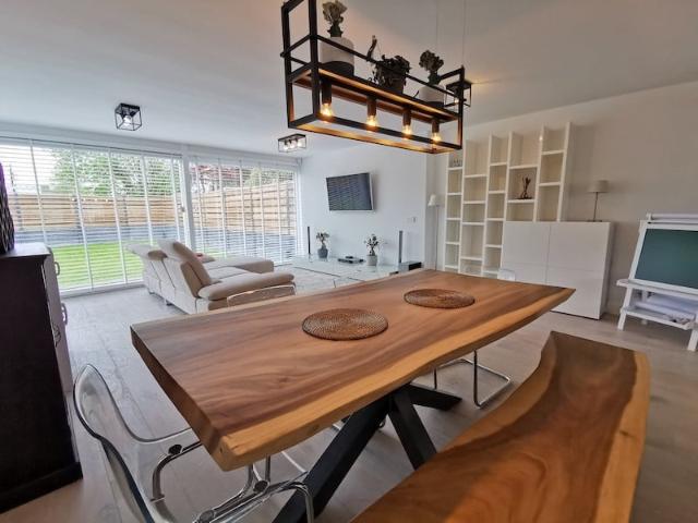 Woning te huur in Overbos, Hoofddorp