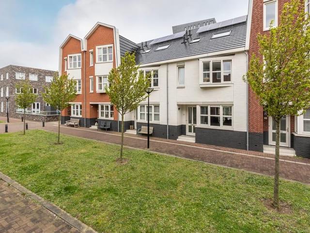 Woning te huur in Maassluis, Zuid Holland