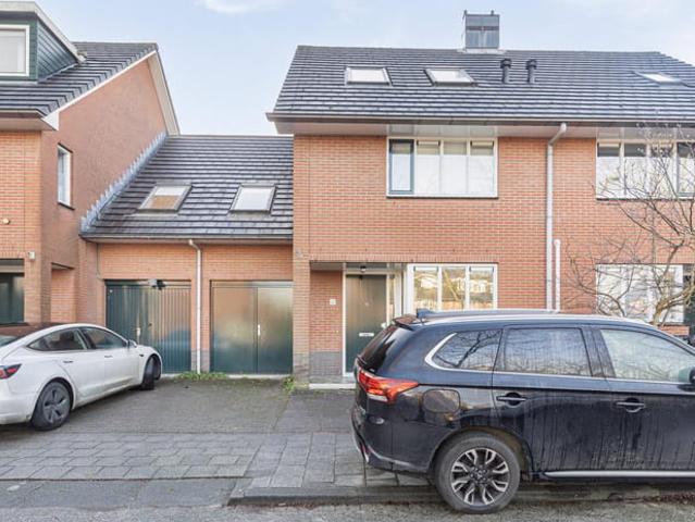 Woning te huur in 's-Gravenland, Rotterdam