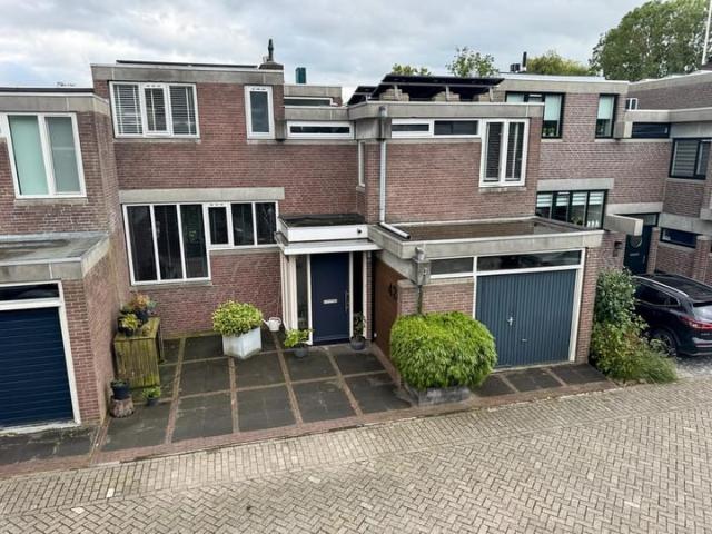 Woning te huur in Alphen Aan Den Rijn, Zuid Holland