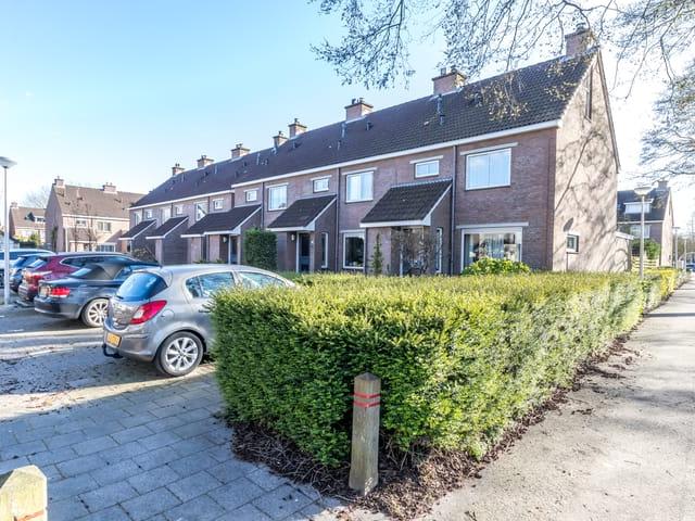 Woning te huur in Hendrik-ido-ambacht, Zuid Holland