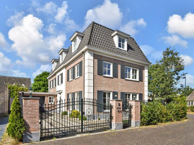 Woning te huur in Vroondaal, Den Haag