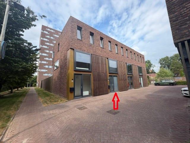 Woning te huur in Meeuwenplaat, Hoogvliet