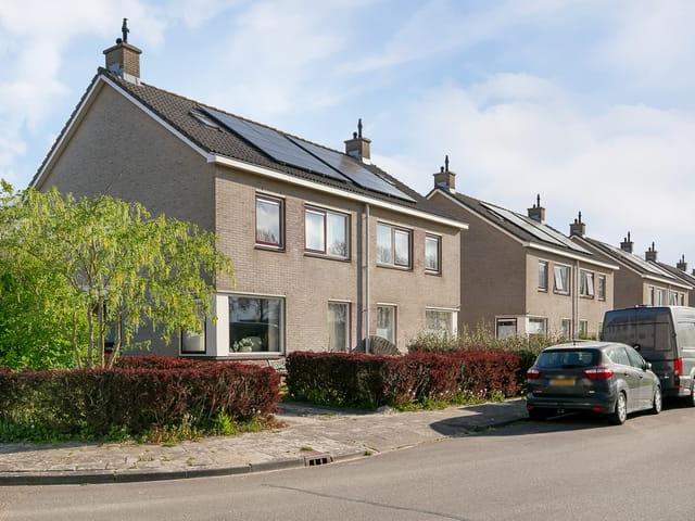 Woning te huur in Camminghaburen, Leeuwarden