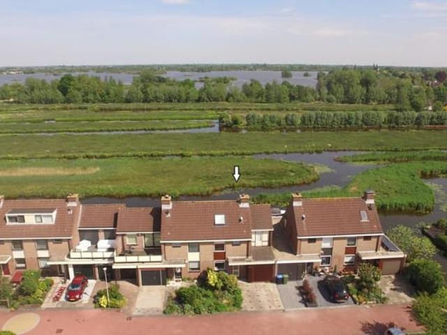 Woning te huur in Reeuwijk, Zuid Holland