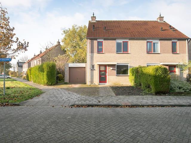 Woning te huur in Westeinde, Leeuwarden