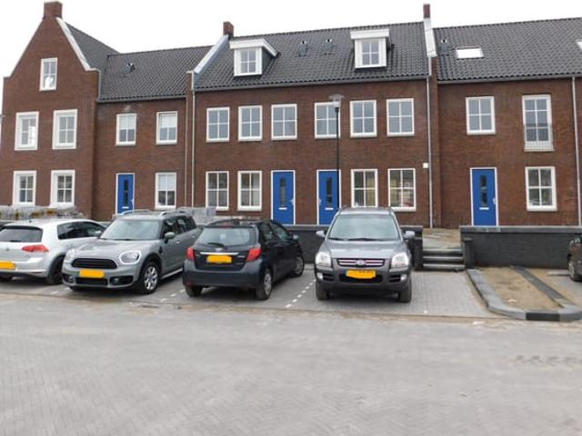 Woning te huur in Geertruidenberg, Noord Brabant