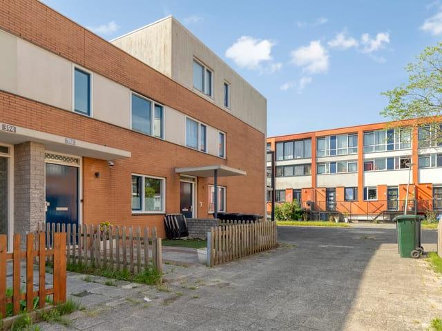 Woning te huur in Hoogvliet, Zuid Holland