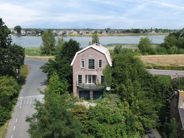 Woning te huur in Groot-ammers, Zuid Holland
