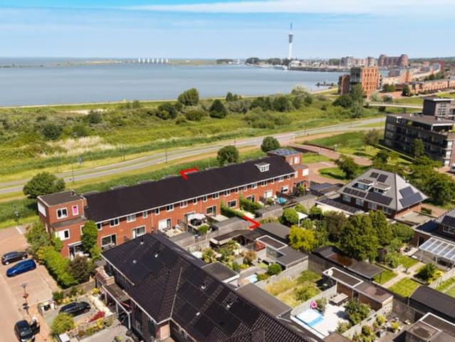 Woning te huur in Galjoen, Lelystad