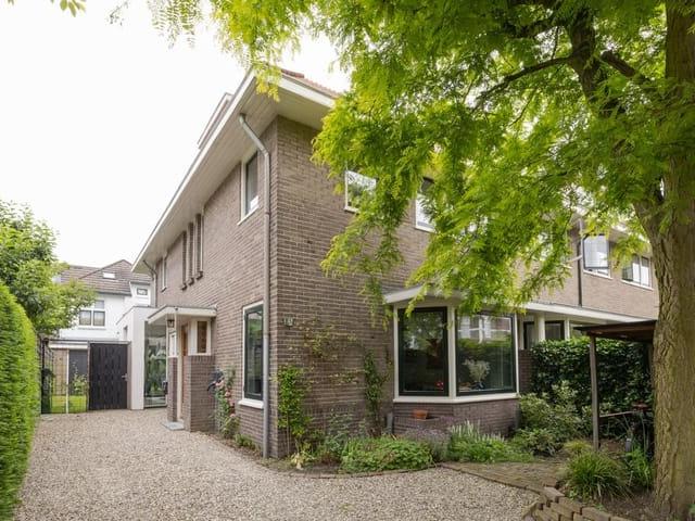 Woning te huur in Bussum, Noord Holland