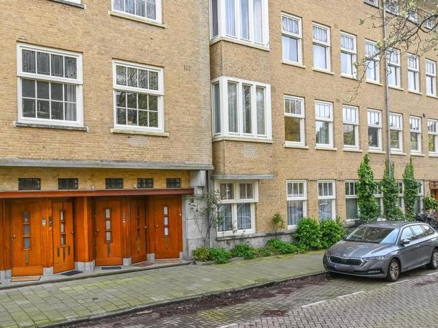 Appartement te huur in Zuid, Amsterdam