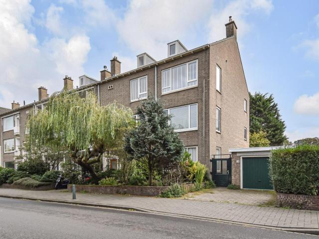 Appartement te huur in Loosduinen, Zuid Holland